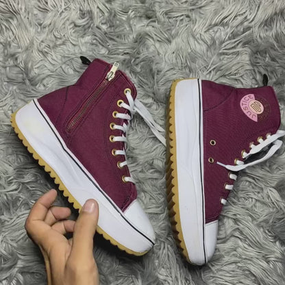 Converse High Top (38.5)