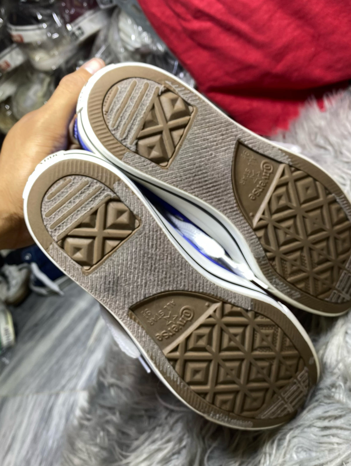 Converse Low Top (43)