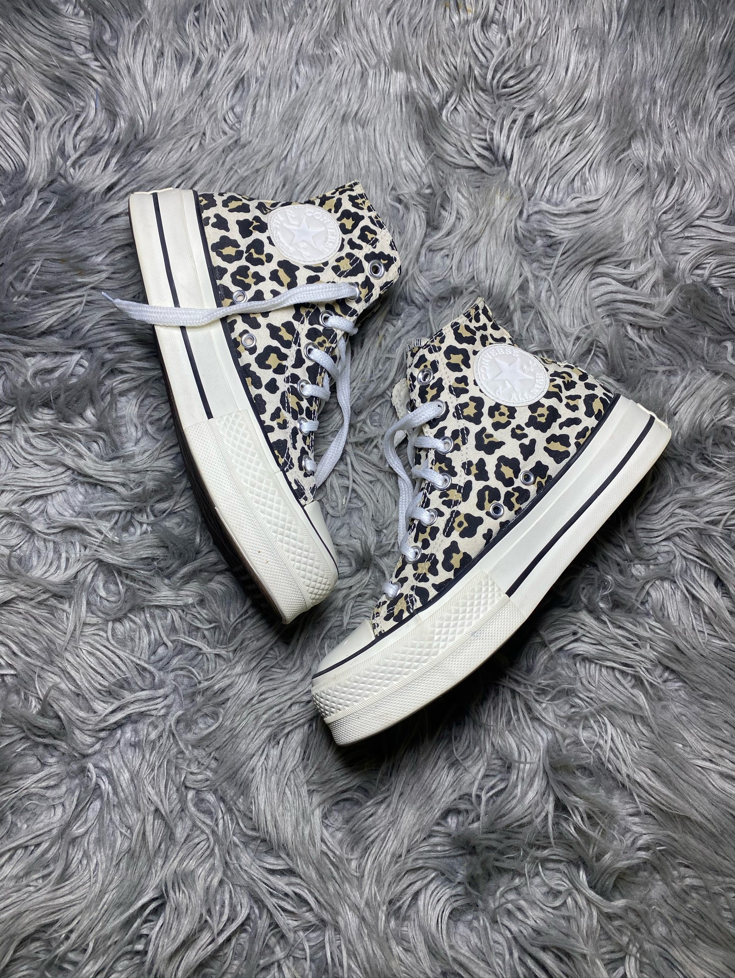 Converse High Top (38)