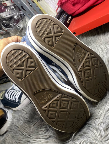 Converse High Top (42.5)