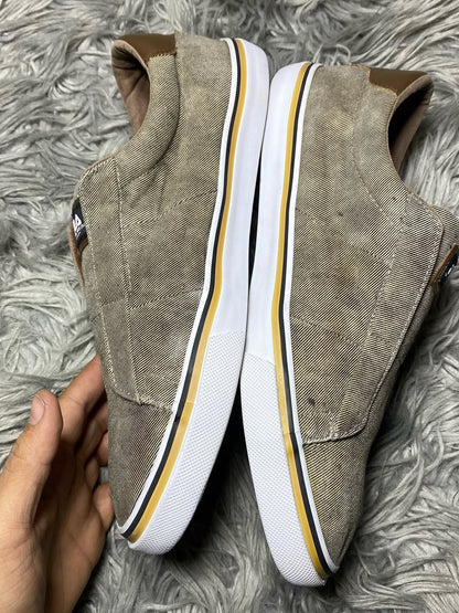 (FILA) Shoes Size (46)