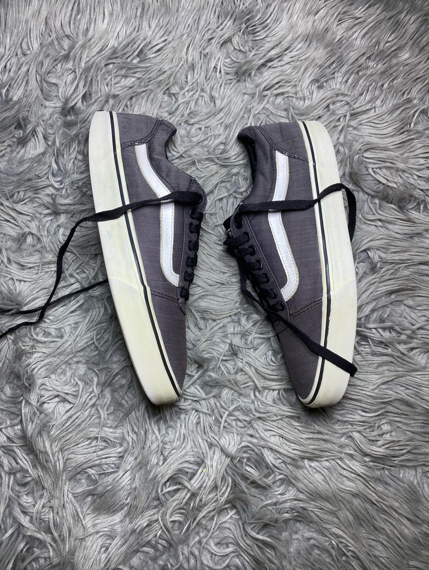 Vans Low Top (42)