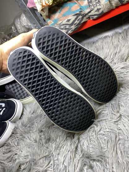 Vans Low Top (42)