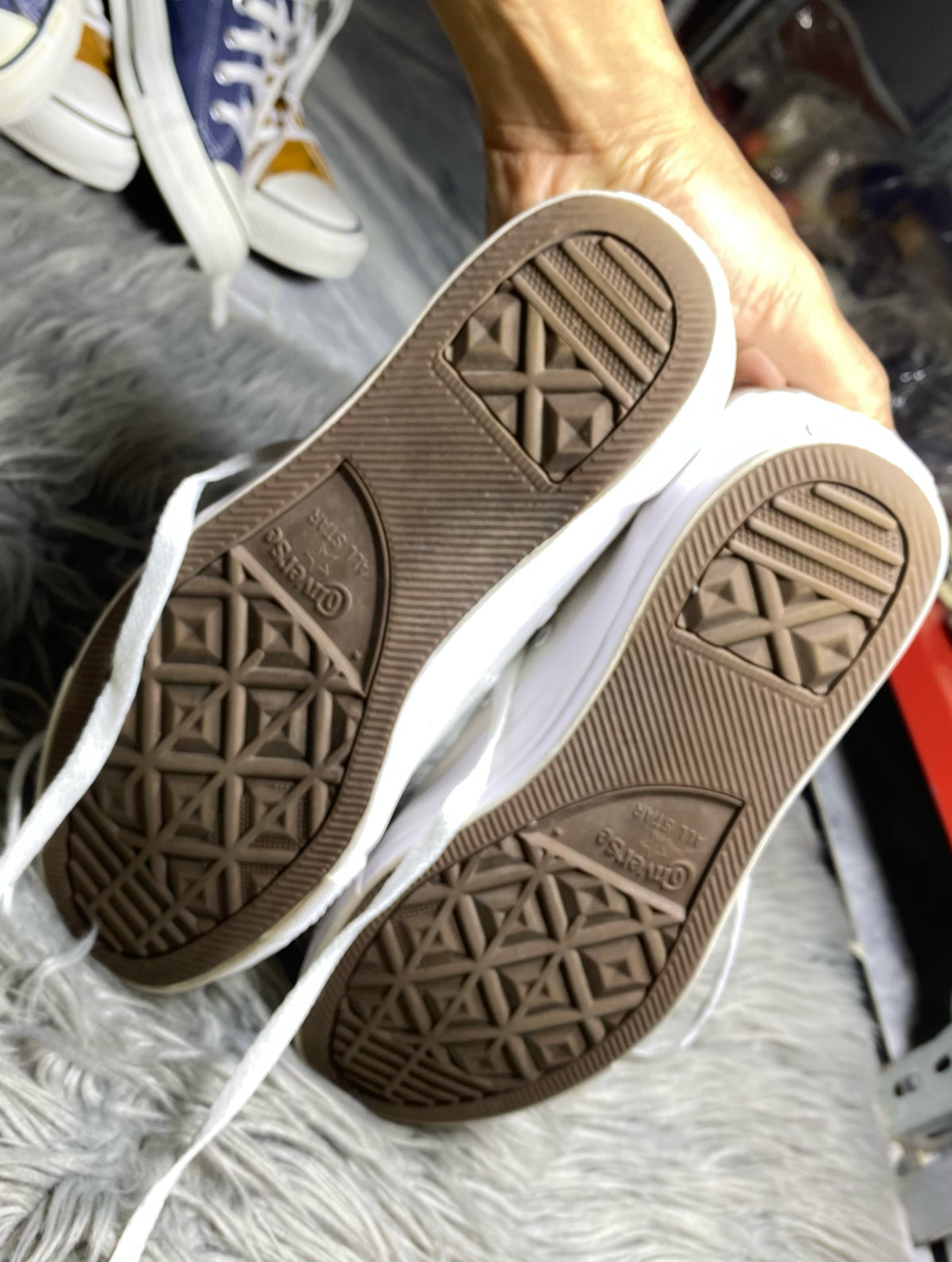 Converse Low Top (41)