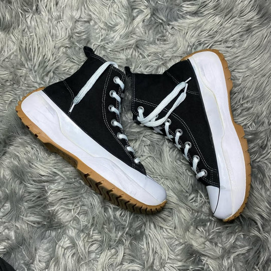 Converse High Top (39)