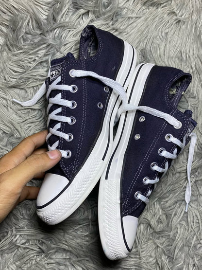 Converse Low Top (41.5)