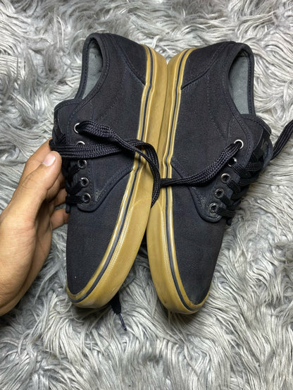 Vans Low Top (40.5)
