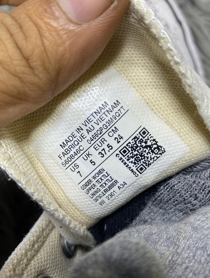 Converse High Top (37.5)