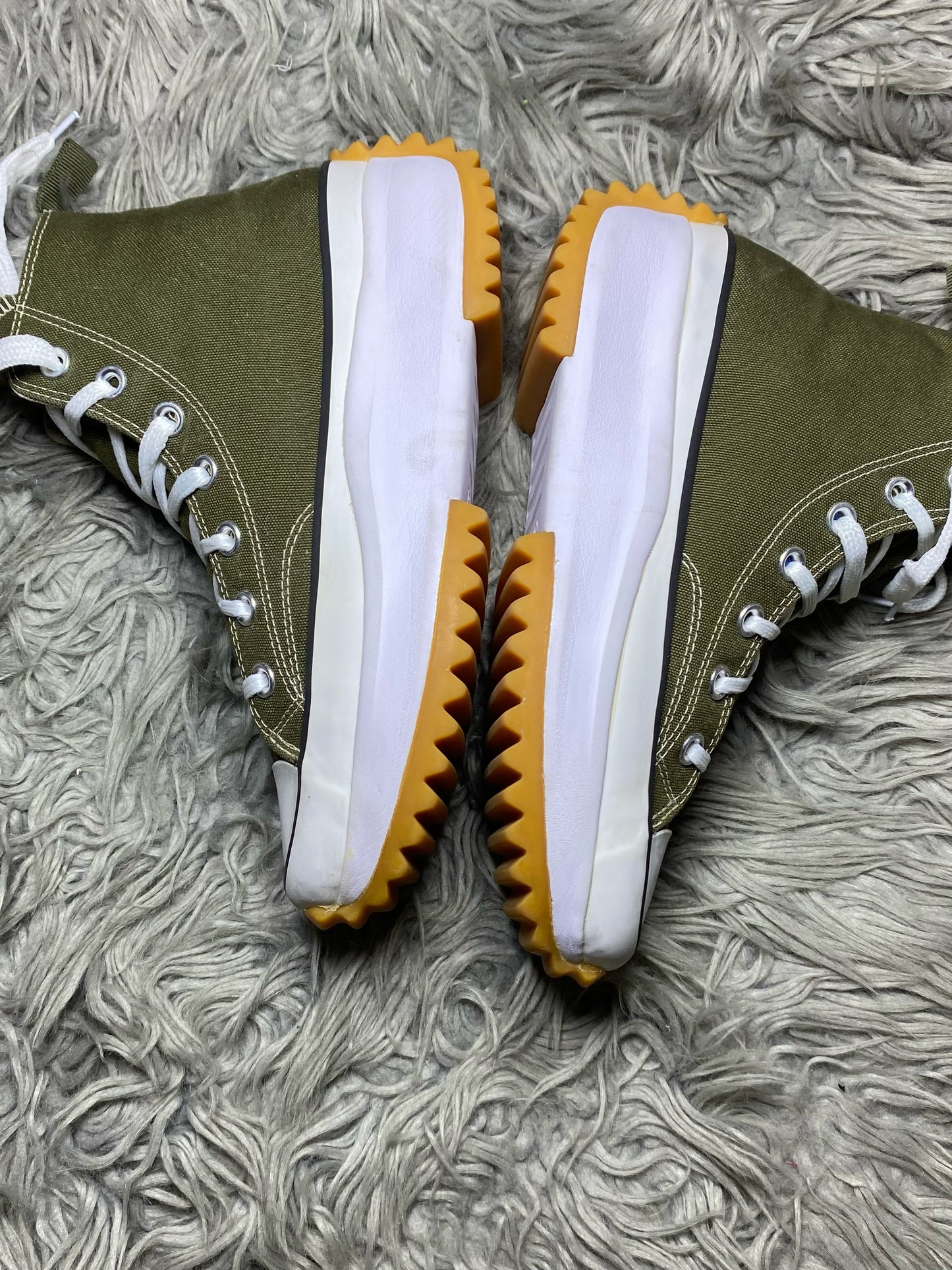 Converse High Top (38.5)