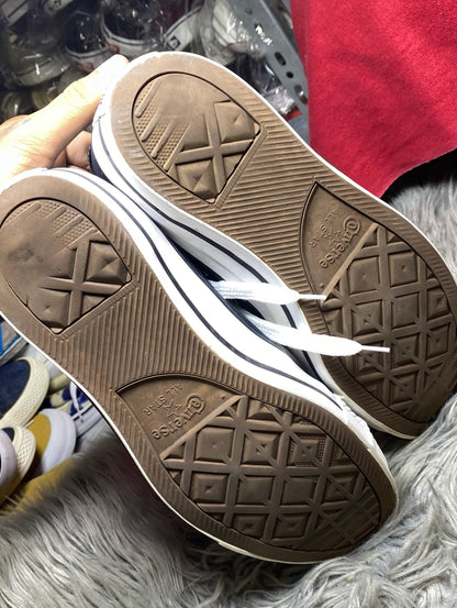 Converse Low Top (46)