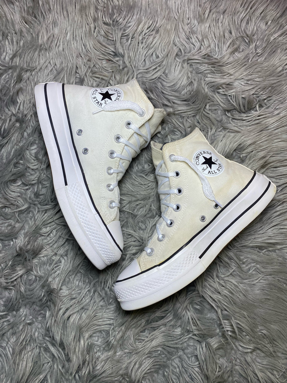 Converse High Top (39)