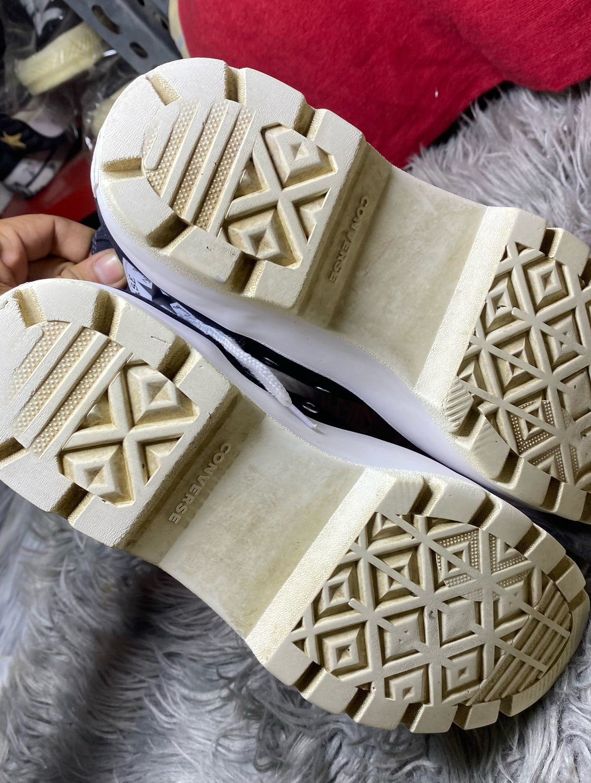 Converse High Top (40)