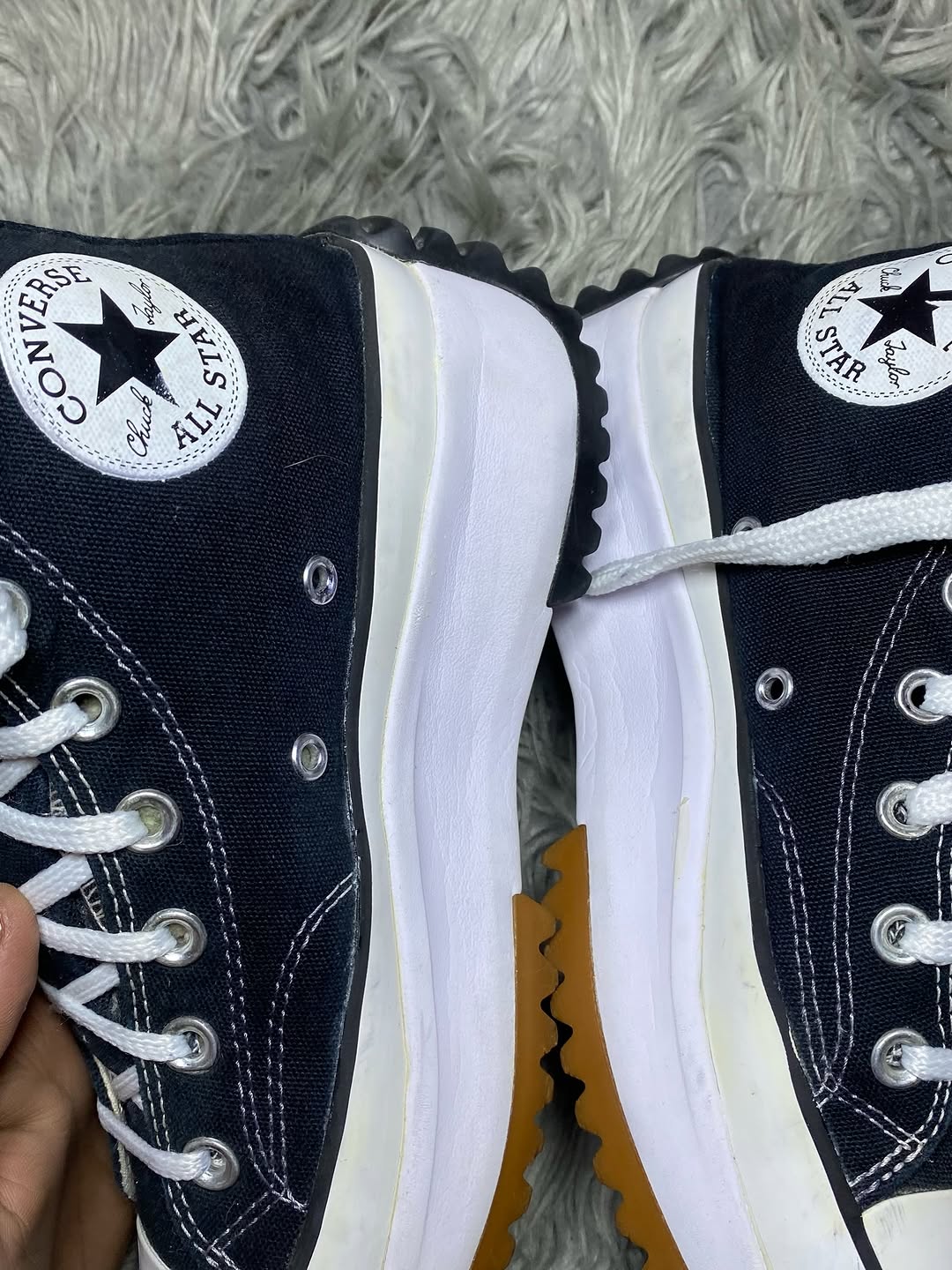 Converse High Top (38.5)