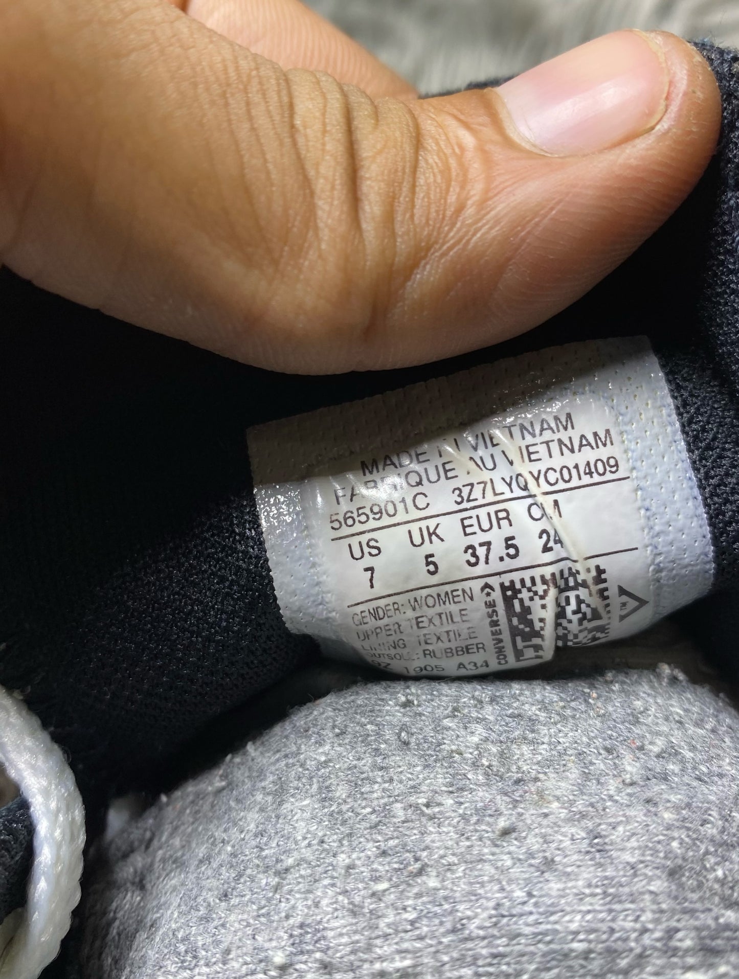 Converse High Top (37.5)