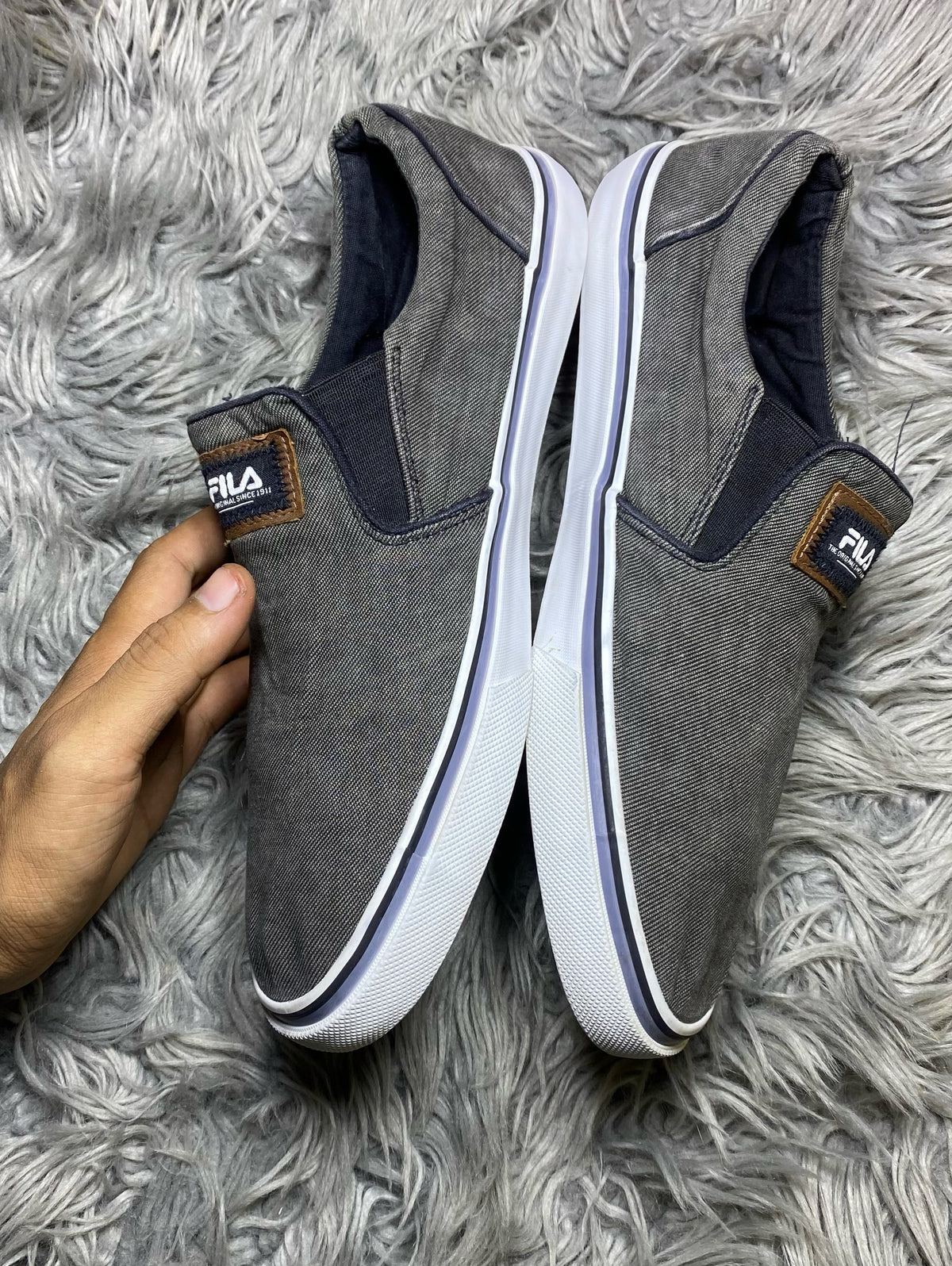 Fila Shoes Size (45)