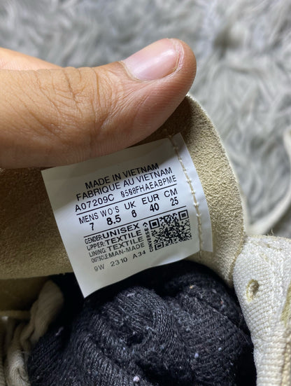 Converse High Top (40)