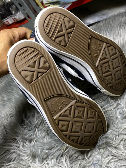 Converse High Top (37.5)