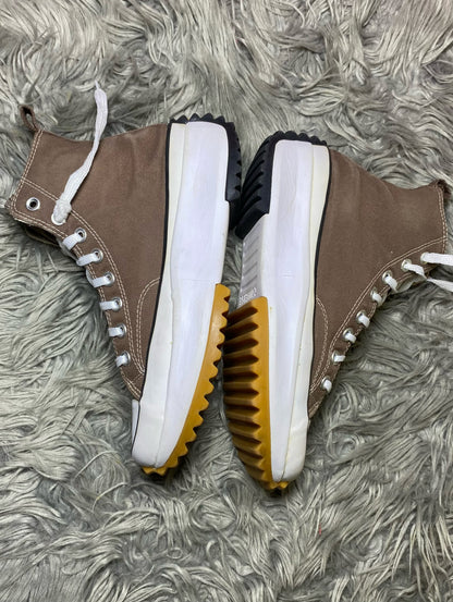 Converse High Top (40.5)