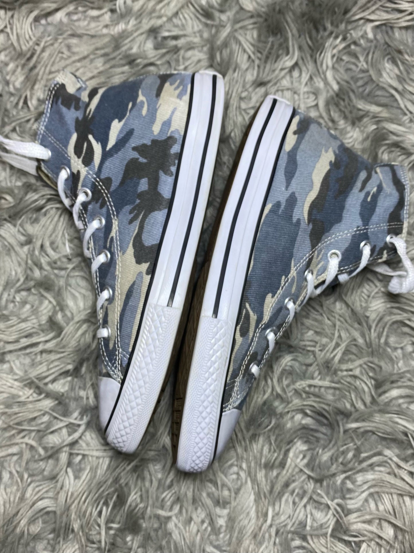 Converse High Top (38.5)