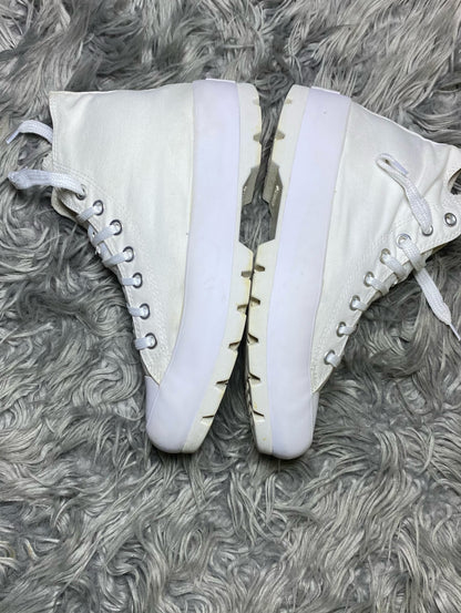 Converse High Top (40)