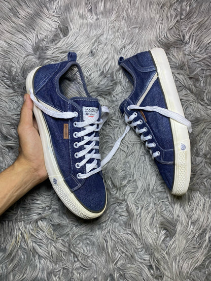 Dockers Shoes Size (44)