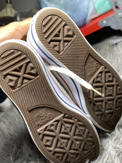 Converse Low Top (39.5)