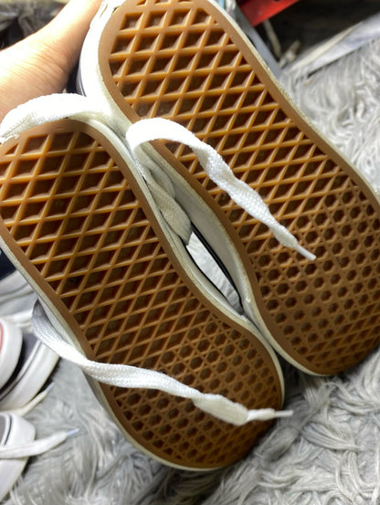 Vans Low Top (39)
