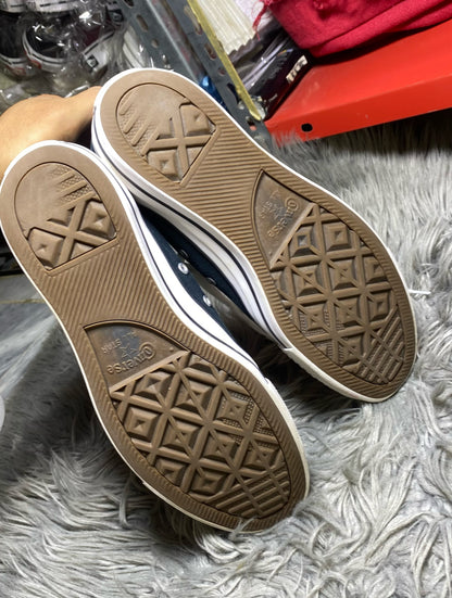 Converse Low Top (42)
