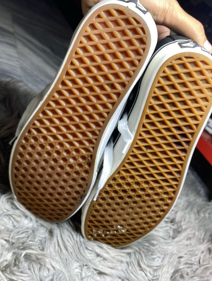 Vans Low Top (44)