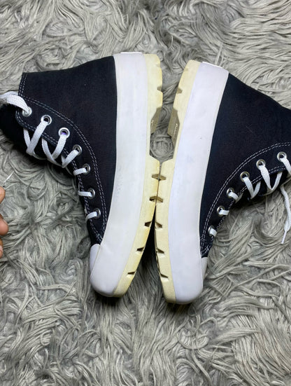 Converse High Top (37.5)