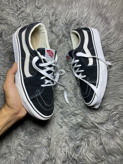 Vans Low Top (40.5)