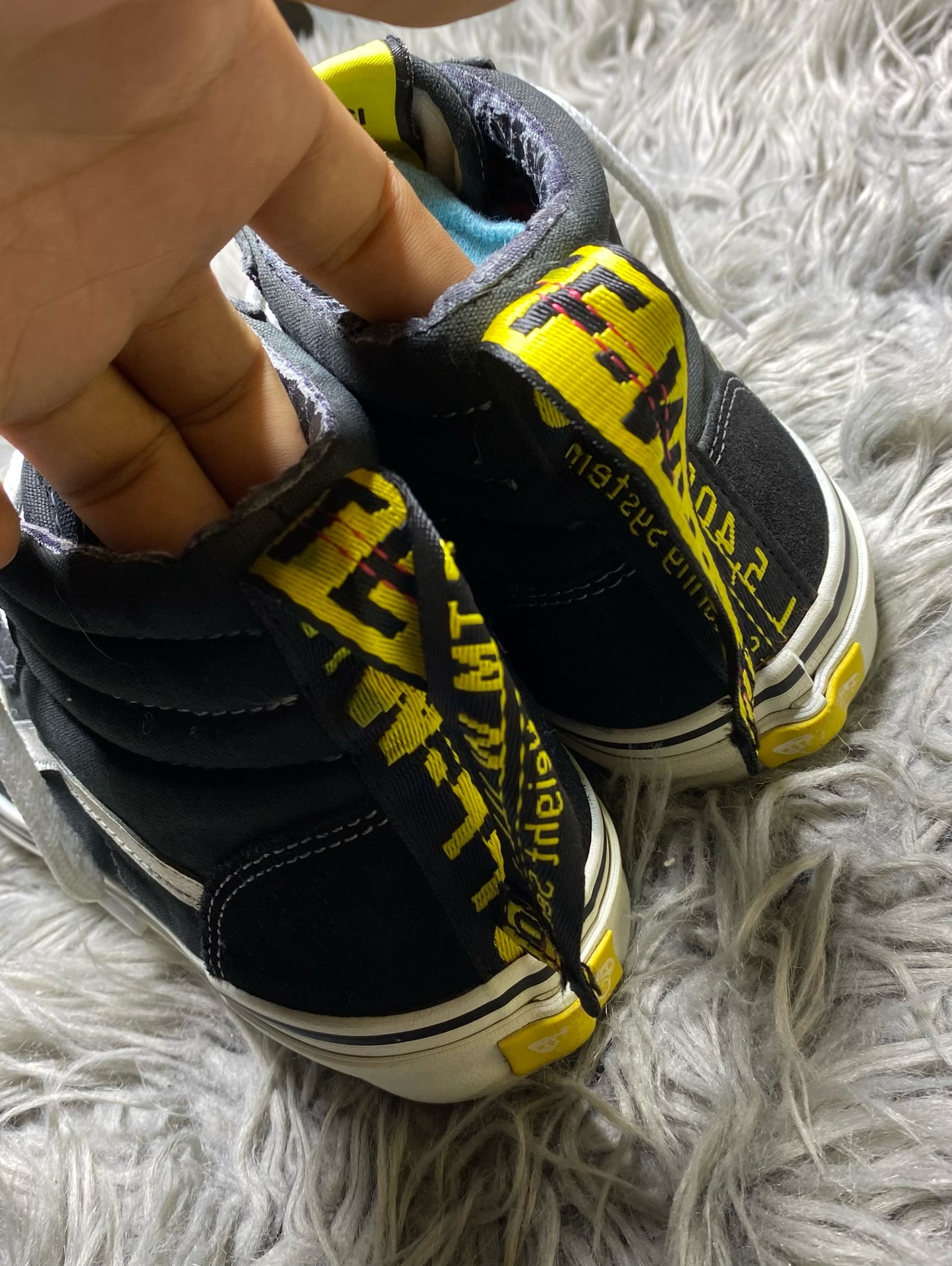 Vans High Top (41)