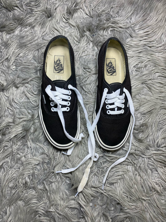 Vans Low Top (40.5)
