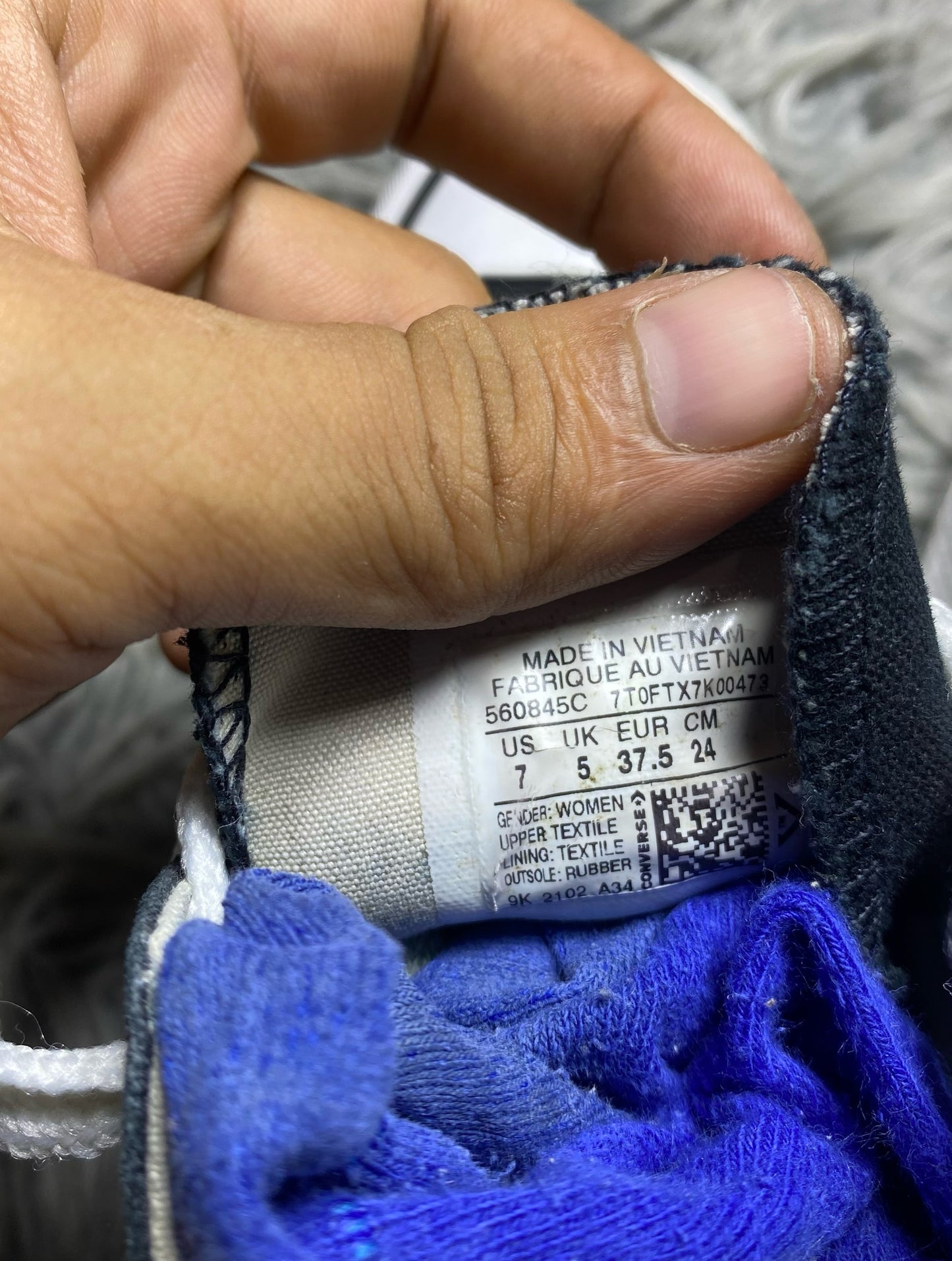 Converse High Top (37.5)