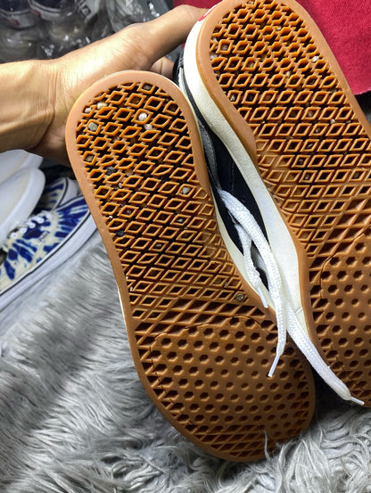 Vans Low Top (41)