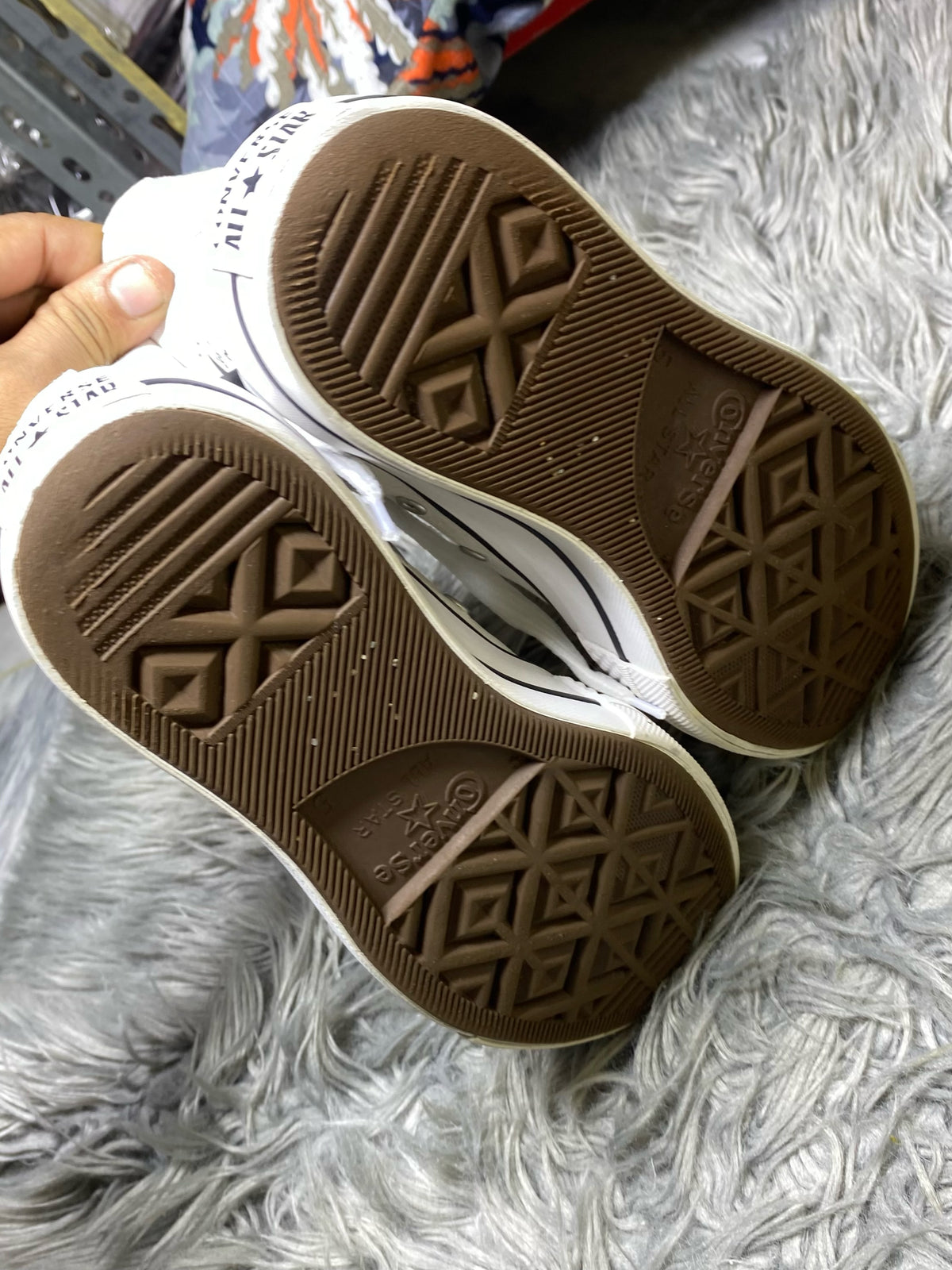 Converse High Top (37.5)