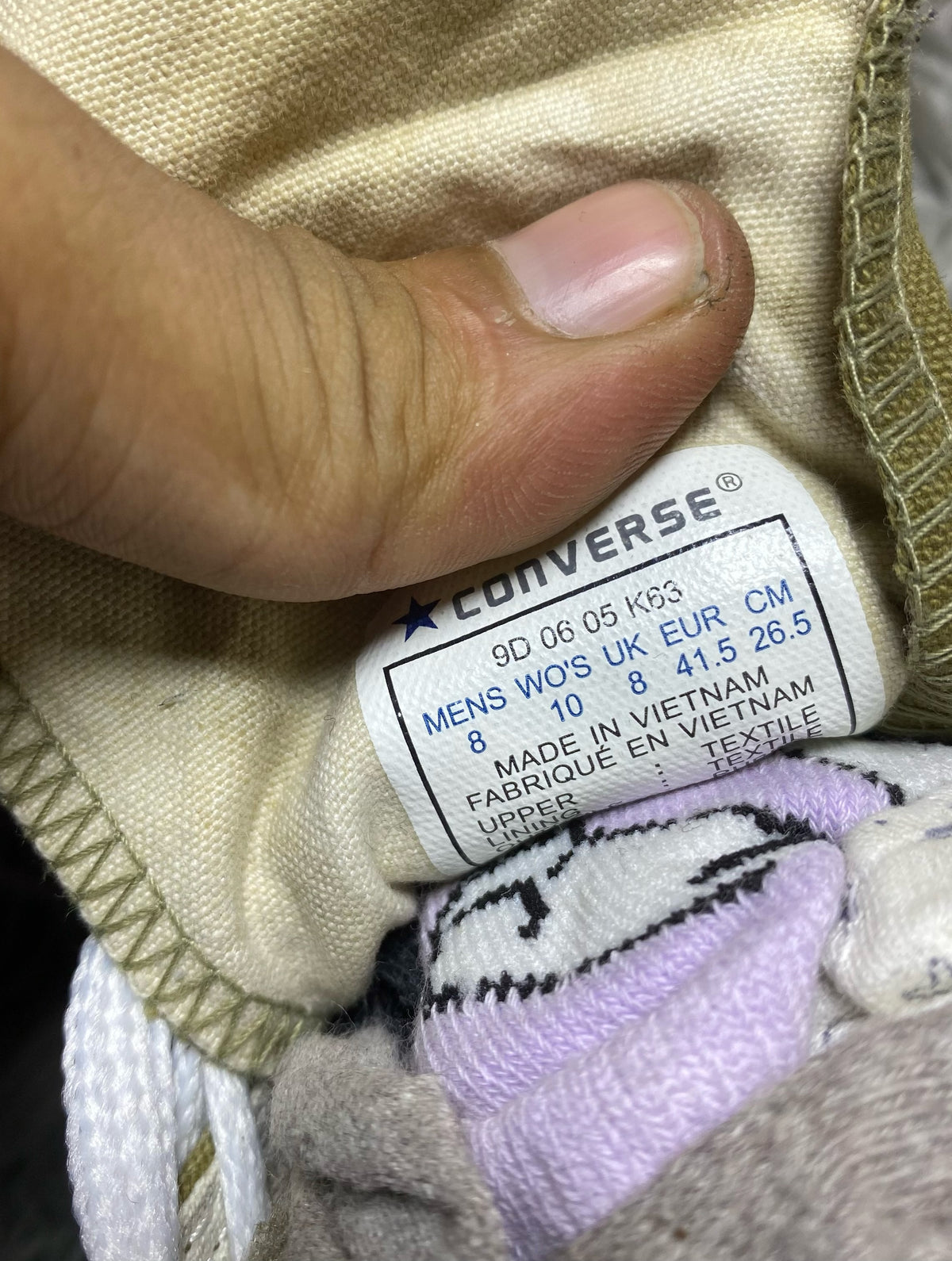 Converse High Top (41.5)