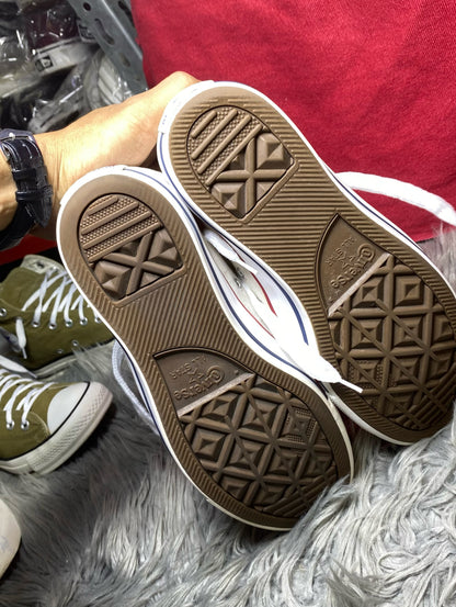 Converse Low Top (41)