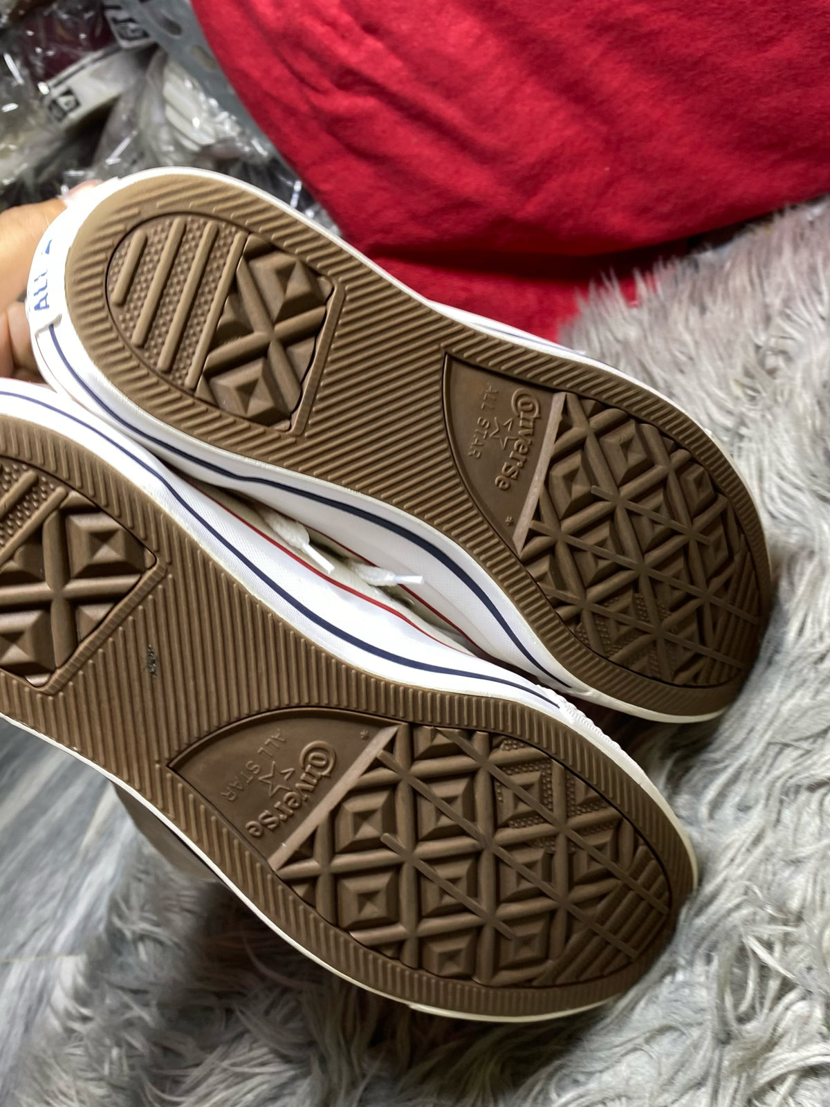 Converse Low Top (46)