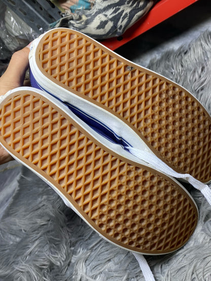 Vans Low Top (42)