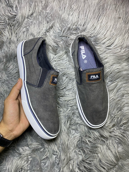Fila Shoes Size (45)