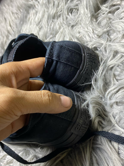 Converse Low Top (42.5)