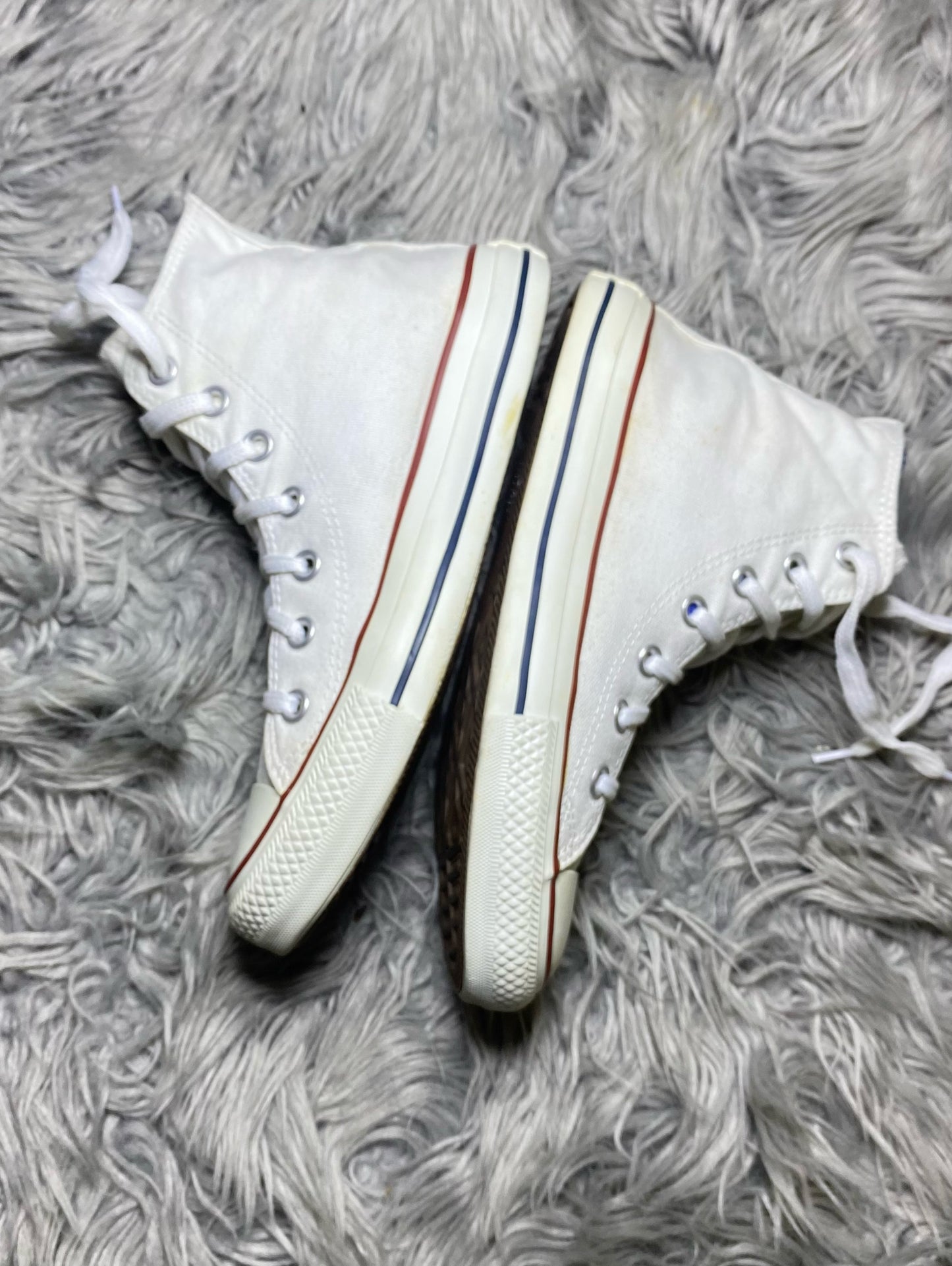 Converse High Top (37.5)