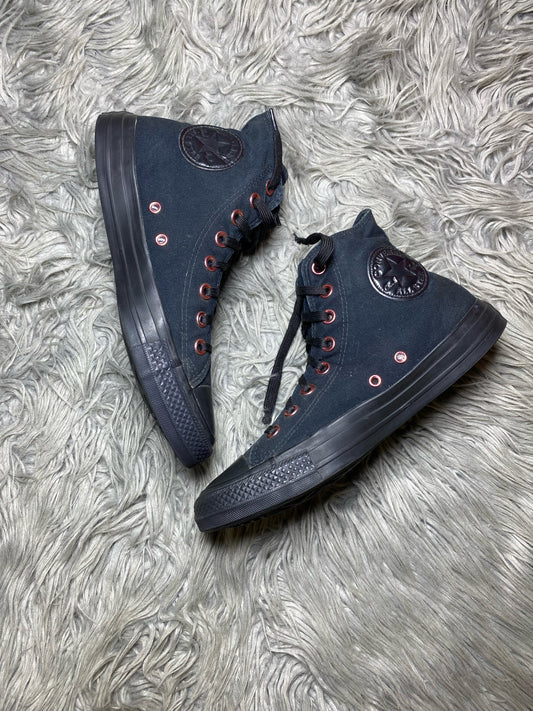 Converse High Top (39.5)