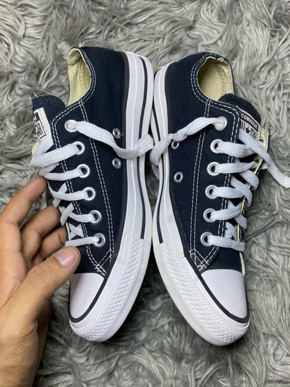 Converse Low Top (37.5)