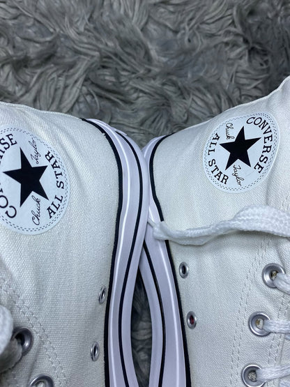 Converse High Top (40)