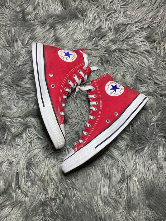 Converse High Top (39.5)