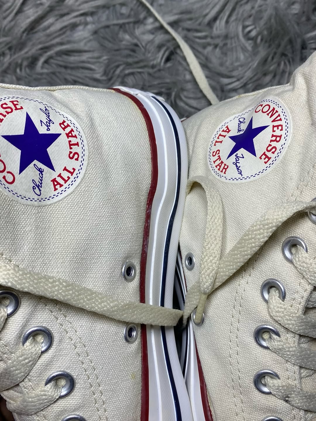 Converse High Top (39.5)
