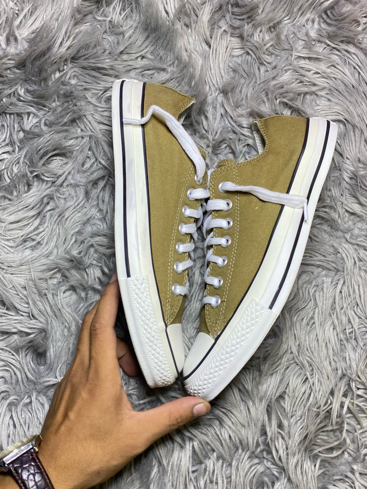 Converse Low Top (42.5) F4246