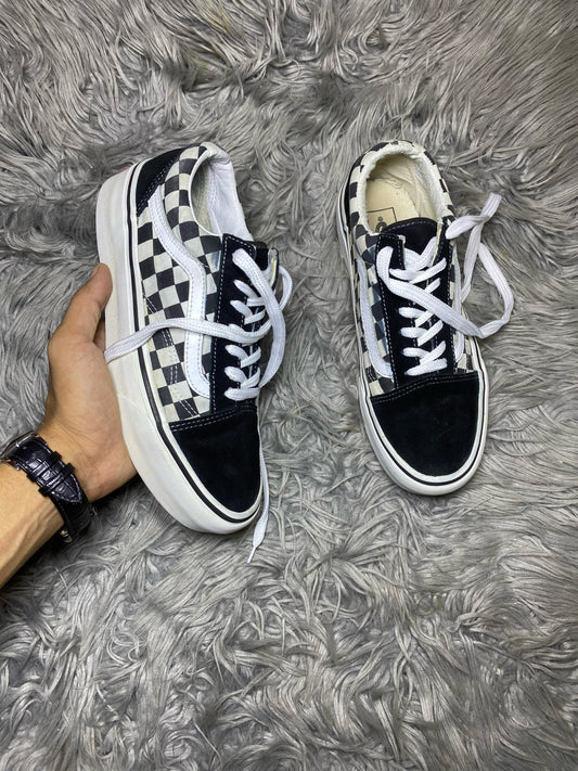 Vans Low Top (40)